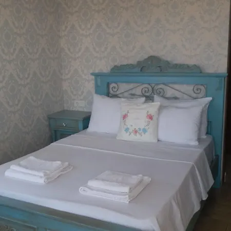 Cunda House Kuecuek Hotel Ayvalı