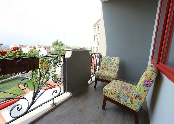 Cunda House Kuecuek فندق 3*