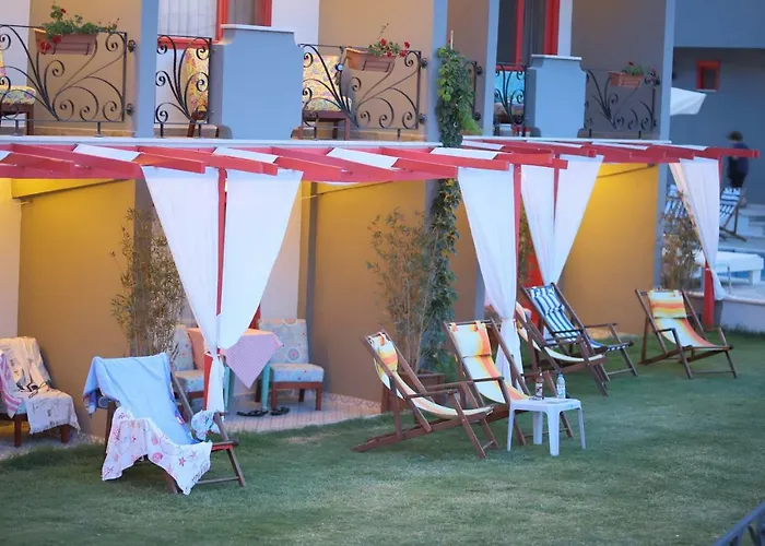 Cunda House Kuecuek 3*