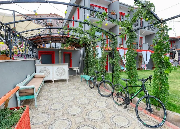 Cunda House Kuecuek 3*