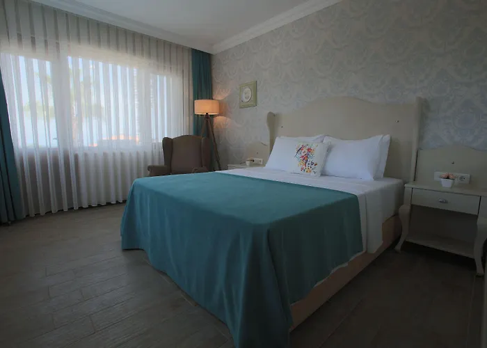 Cunda House Kuecuek 3*