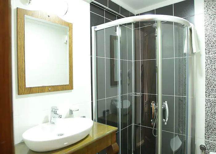 Cunda House Kuecuek Hotel 3*