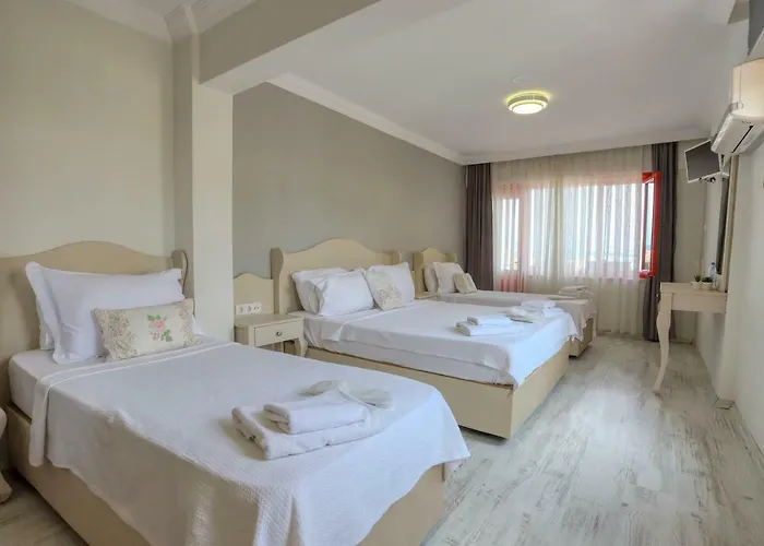 Cunda House Kuecuek Hotel Ayvalı